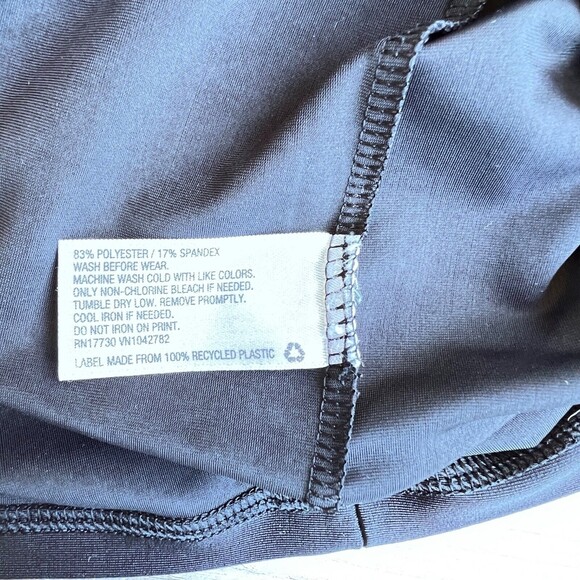 Cherokee Blue "Totally Jawsome" Boy Rash Guard Sz. L - Picture 5 of 7